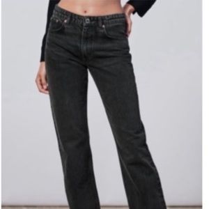 Zara Jeans Grey Denim Straight Mid Rise Size 34 like New